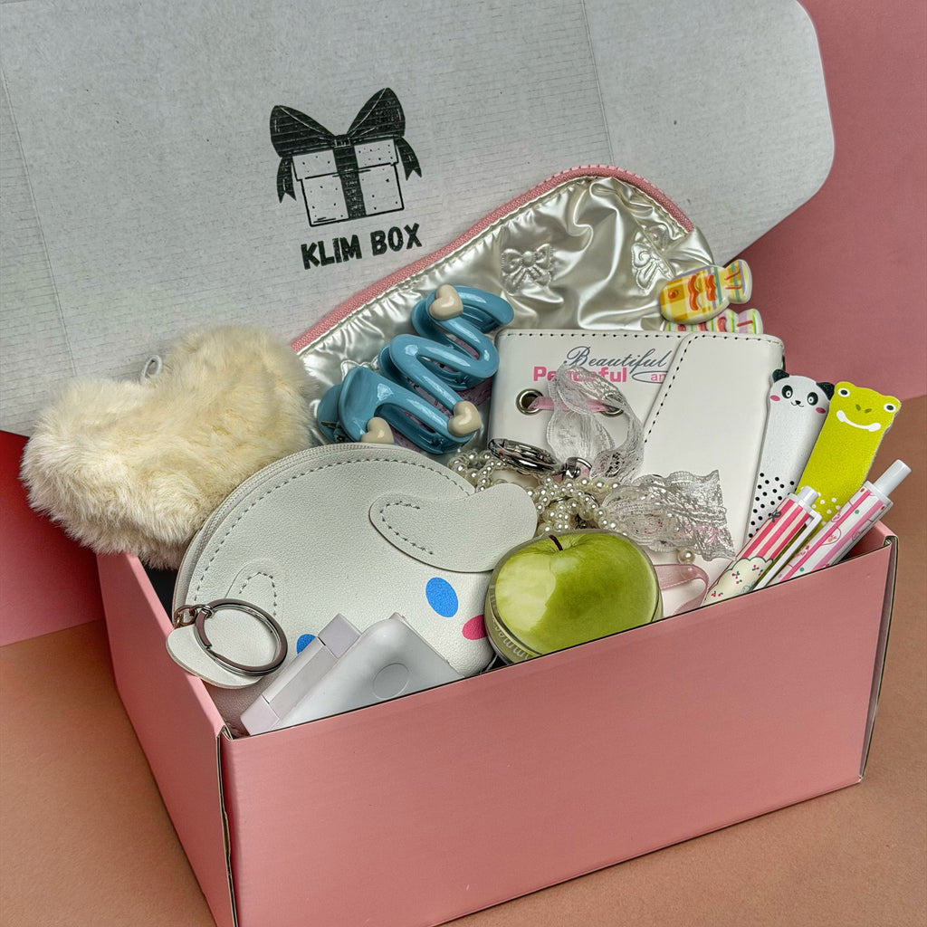 Birthday Gift Box for Mom, Friend or Wife | Cozy Spa Gift Set with Blanket & Candle | Relaxation Self Care Package — Blush Harmony Box