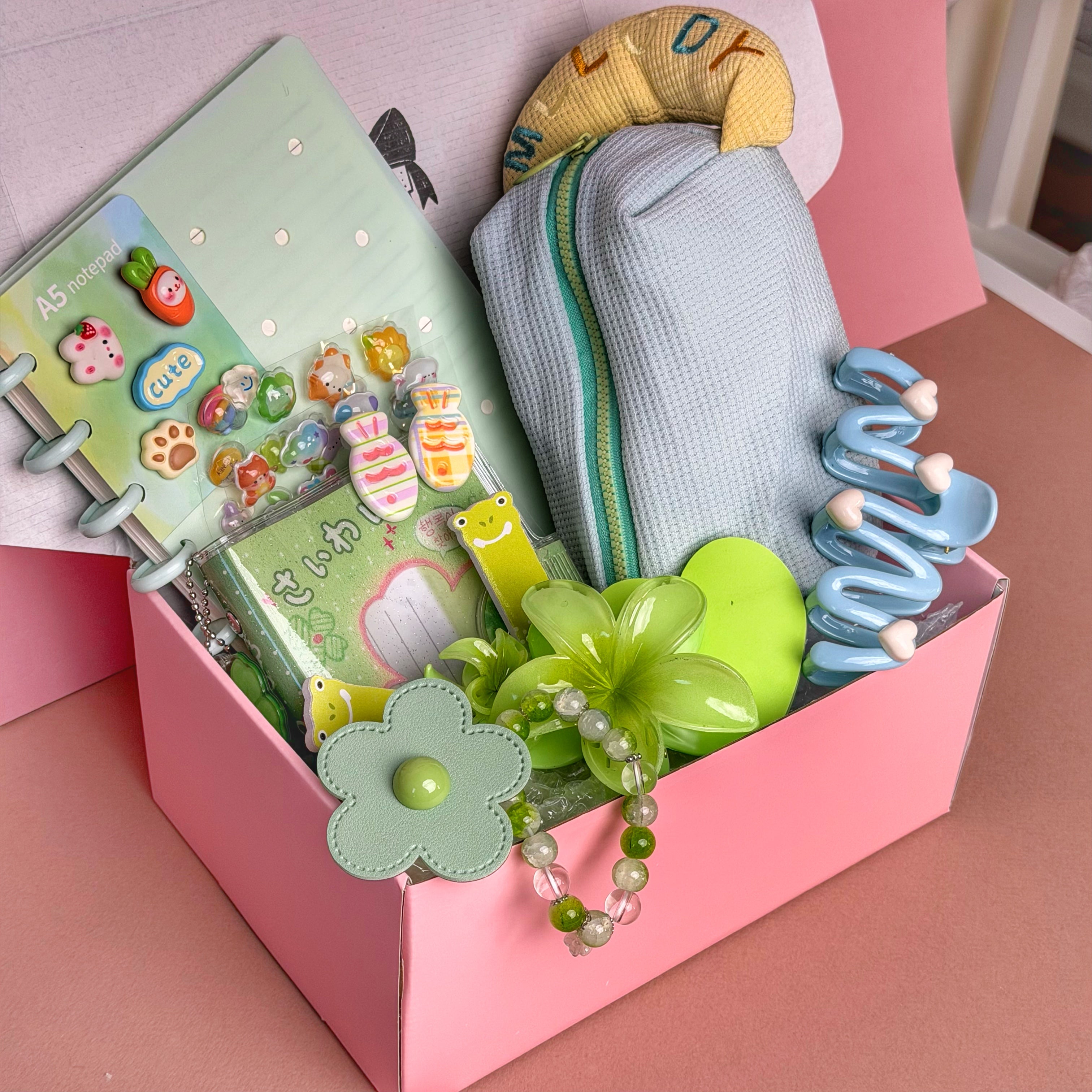 Cozy Self Care Gift Box for Her – Relaxation Spa Set with Blanket, Mug & Candle | Warm Hug