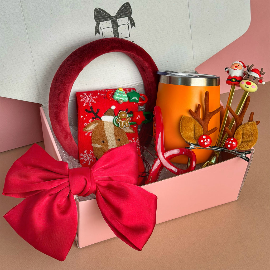 Christmas Gift for Her, Holiday Spa Gift Box, Relaxation Gift Set, Gift for Mom, Cozy Winter Present – Festive Moments Box