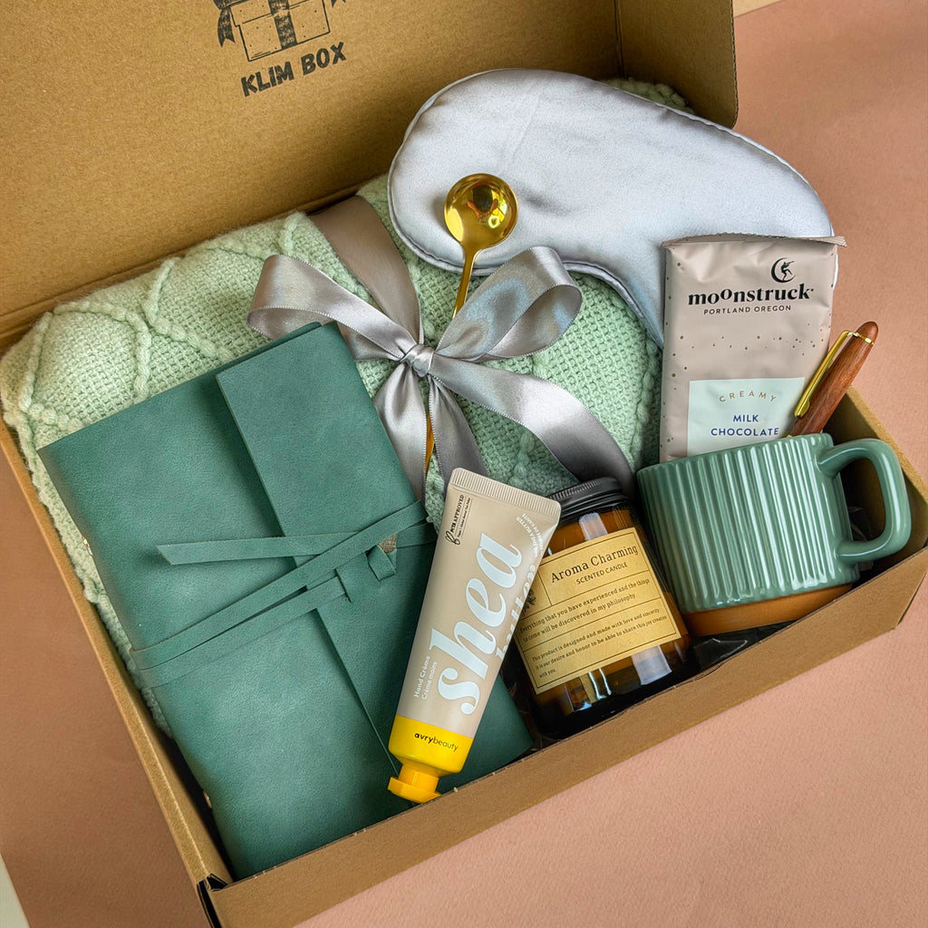 Green Harmony Cozy Box